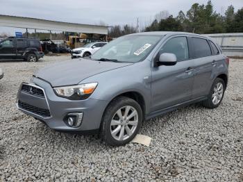  Salvage Mitsubishi Outlander