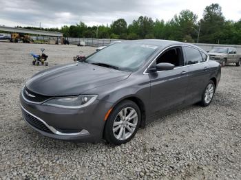  Salvage Chrysler 200
