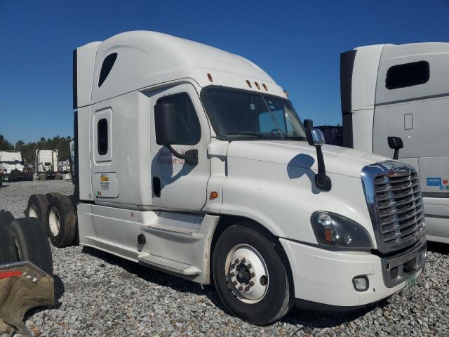  Salvage Freightliner Cascadia