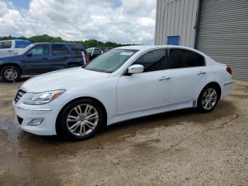  Salvage Hyundai Genesis