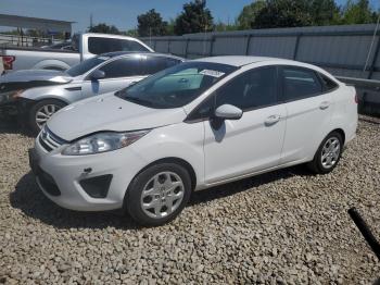  Salvage Ford Fiesta