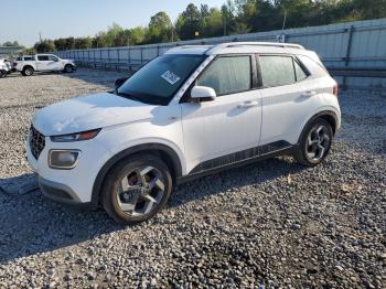  Salvage Hyundai VENUE