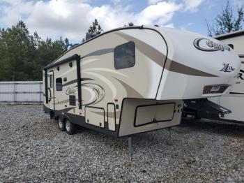  Salvage Coug 5th Wheel