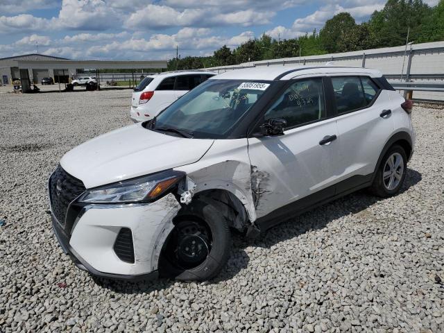  Salvage Nissan Kicks