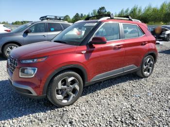  Salvage Hyundai VENUE