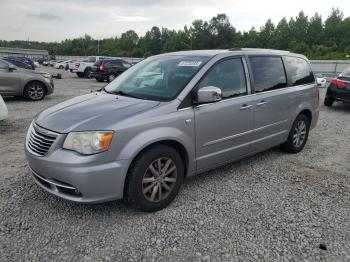  Salvage Chrysler Minivan