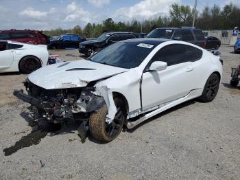  Salvage Hyundai Genesis