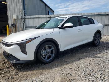 Salvage Kia K4 Lx