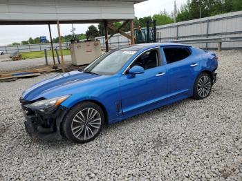  Salvage Kia Stinger