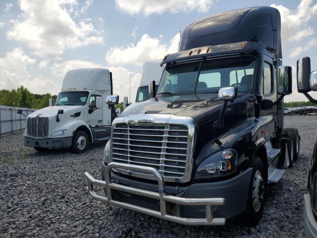 Freightliner Cascadia 1 Image 3