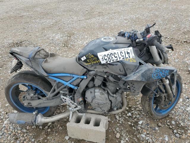  Salvage Suzuki Gsx800 R