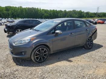  Salvage Ford Fiesta