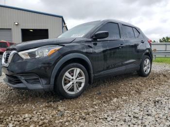  Salvage Nissan Kicks