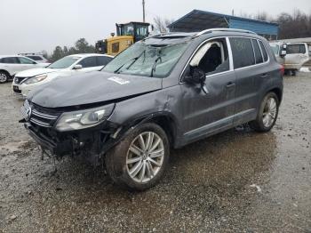  Salvage Volkswagen Tiguan