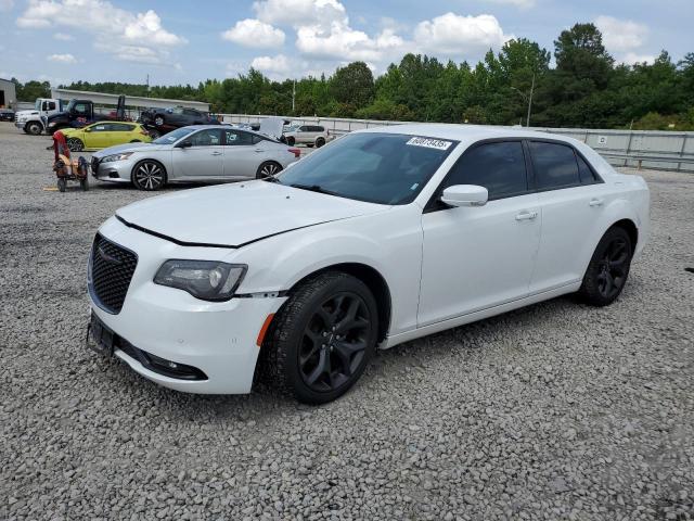  Salvage Chrysler 300