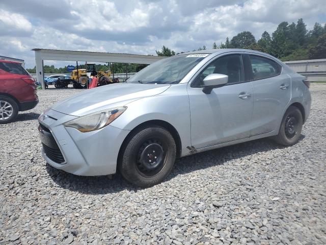  Salvage Toyota Yaris