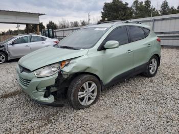 Salvage Hyundai TUCSON