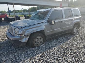  Salvage Jeep Patriot