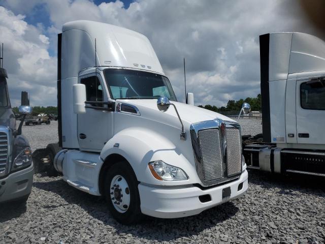  Salvage Kenworth T680
