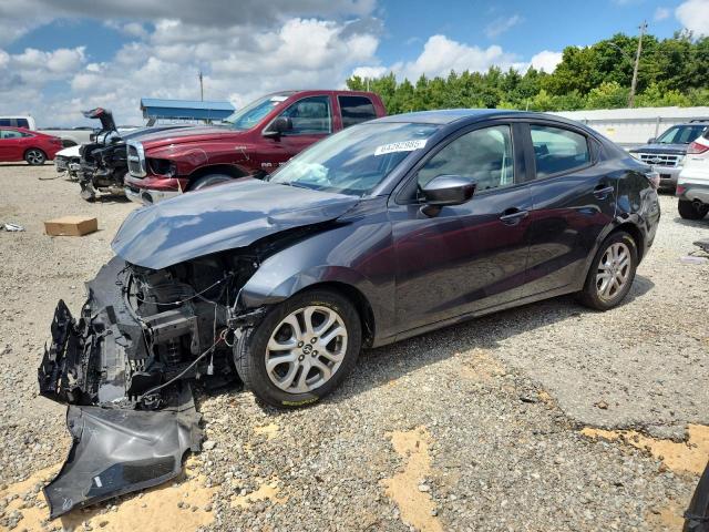  Salvage Toyota Yaris