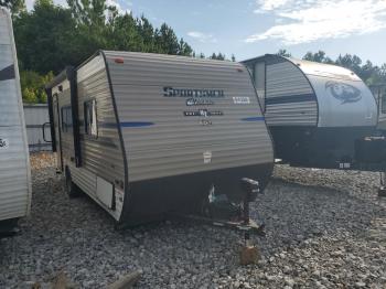  Salvage Spor 5th Wheel
