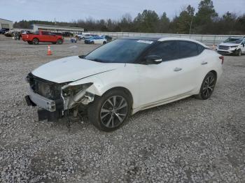  Salvage Nissan Maxima