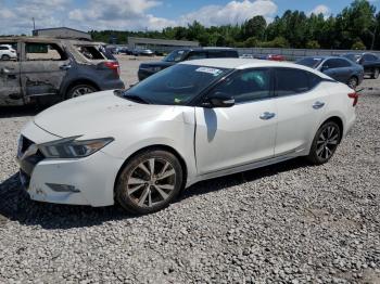  Salvage Nissan Maxima