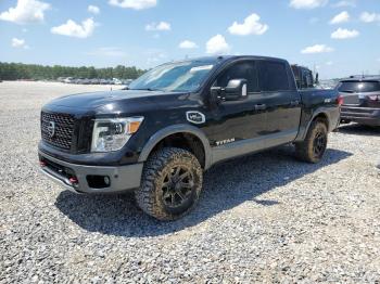  Salvage Nissan Titan