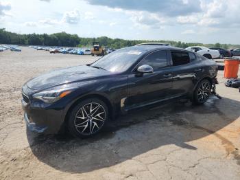  Salvage Kia Stinger