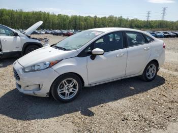  Salvage Ford Fiesta