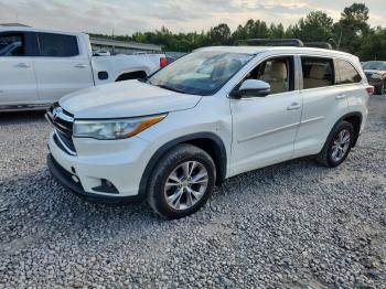  Salvage Toyota Highlander