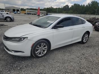  Salvage Chrysler 200