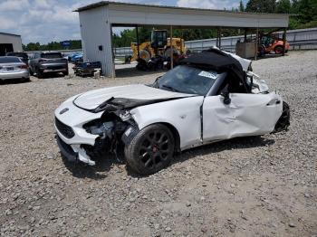  Salvage FIAT 124 Spider