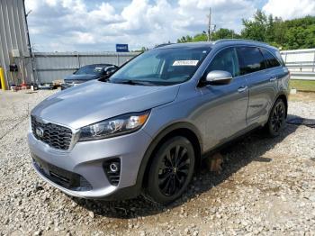  Salvage Kia Sorento