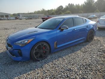  Salvage Kia Stinger
