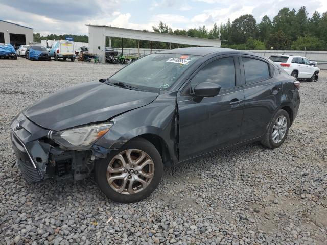 Salvage Toyota Yaris