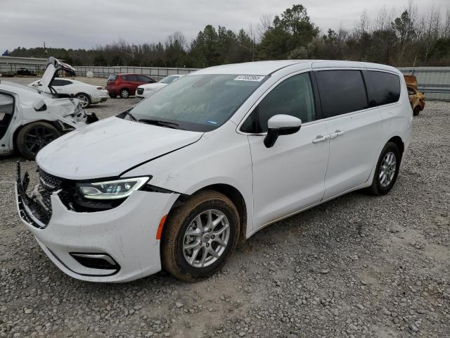  Salvage Chrysler Pacifica