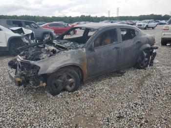  Salvage Dodge Avenger
