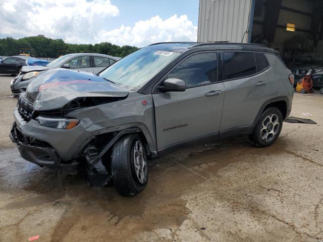  Salvage Jeep Compass