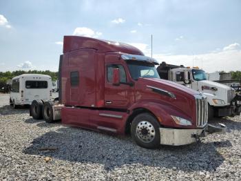  Salvage Peterbilt Tractor 579