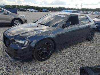  Salvage Chrysler 300