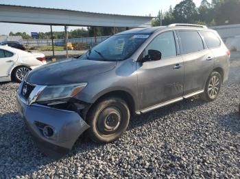  Salvage Nissan Pathfinder