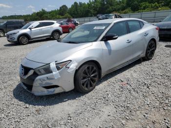  Salvage Nissan Maxima