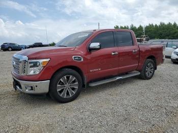  Salvage Nissan Titan