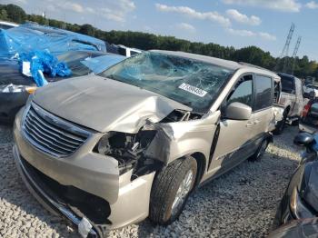  Salvage Chrysler Minivan