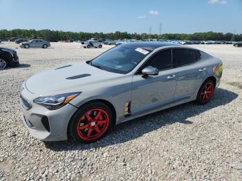  Salvage Kia Stinger