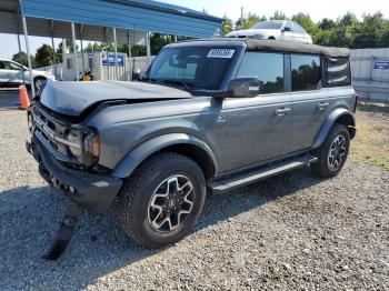  Salvage Ford Bronco