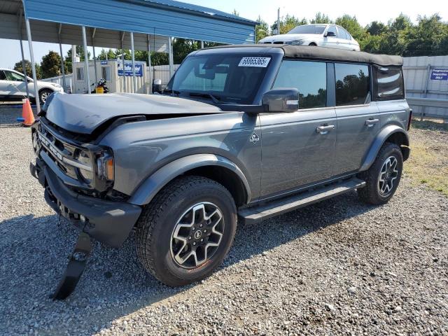  Salvage Ford Bronco