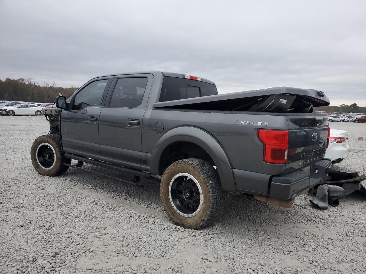 Ford F-150 Supercrew Image 2