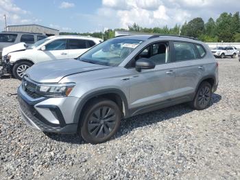  Salvage Volkswagen Taos